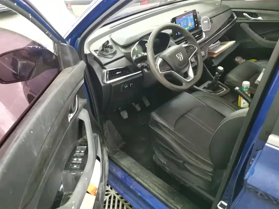 Baojun 360 1.5 L Manual Elite CN-V