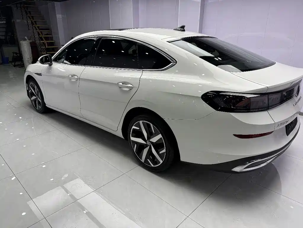 Lamando Lamando L 280 TSI DSG Spicy Cool