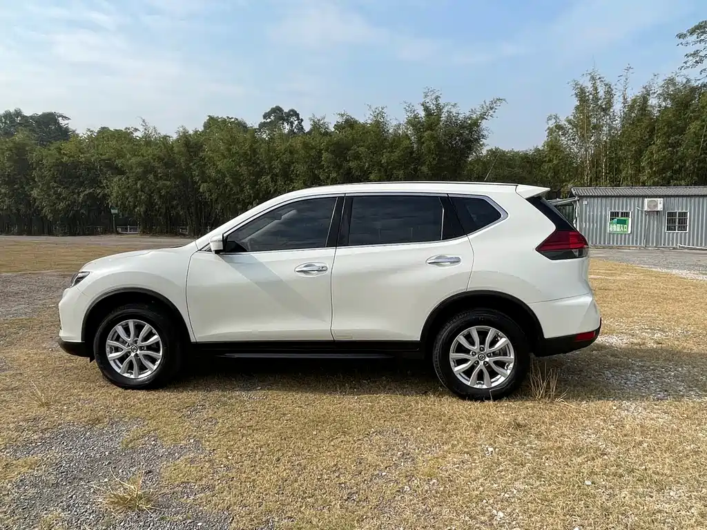 X-Trail 2.0 L CVT 2 WD XL ITS Connected Comfort