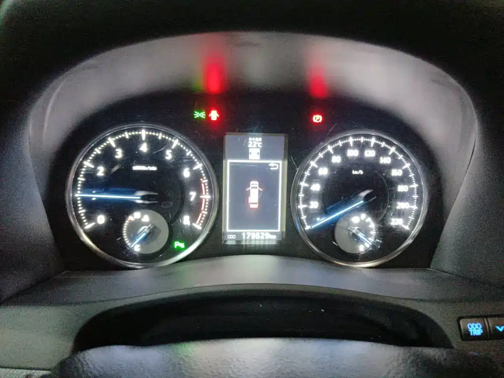 Alphard 3.5 L Distinguished