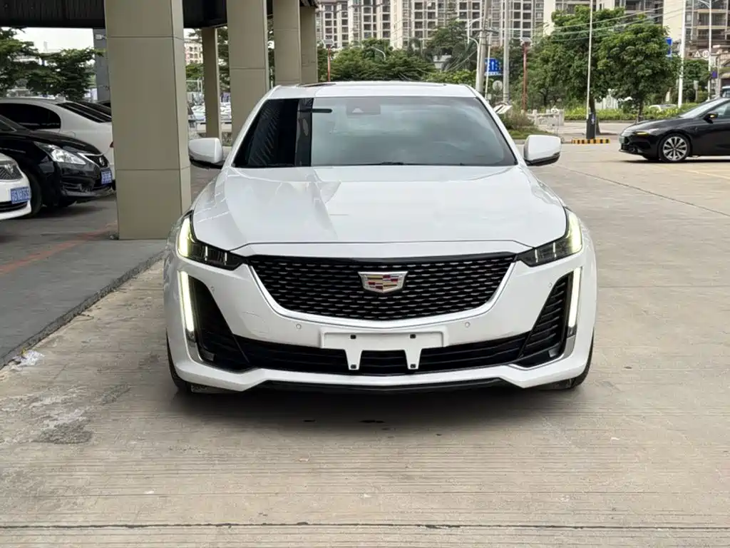 Cadillac CT5 28 T Luxury
