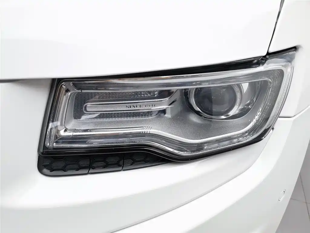 Grand Cherokee (Import) 3.6 L Elite Navigation