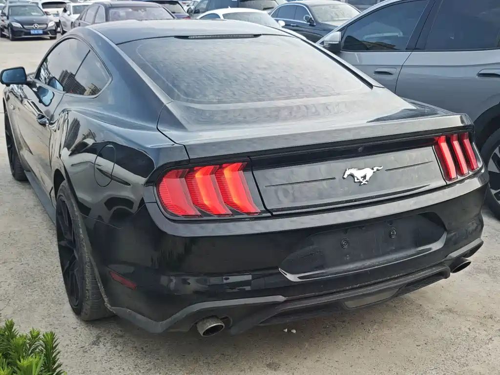 Mustang 2.3 L EcoBoost