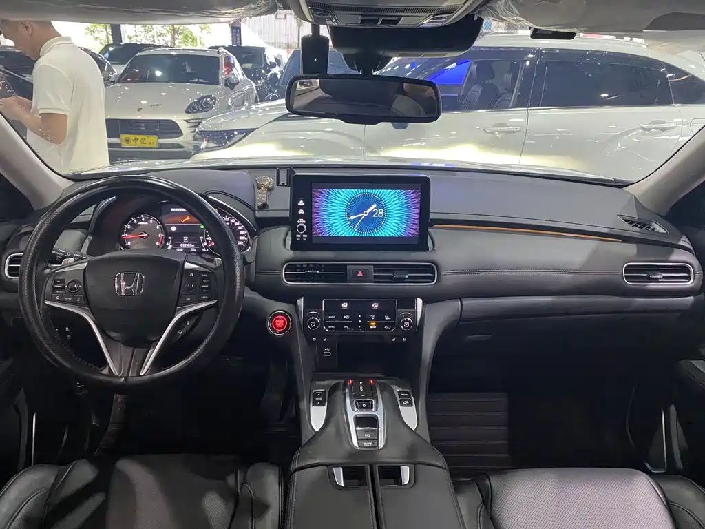 Avancier 370 TURBO 4 WD Premium