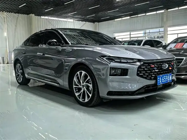 Ford Mondeo Facelift EcoBoost 245 Supreme