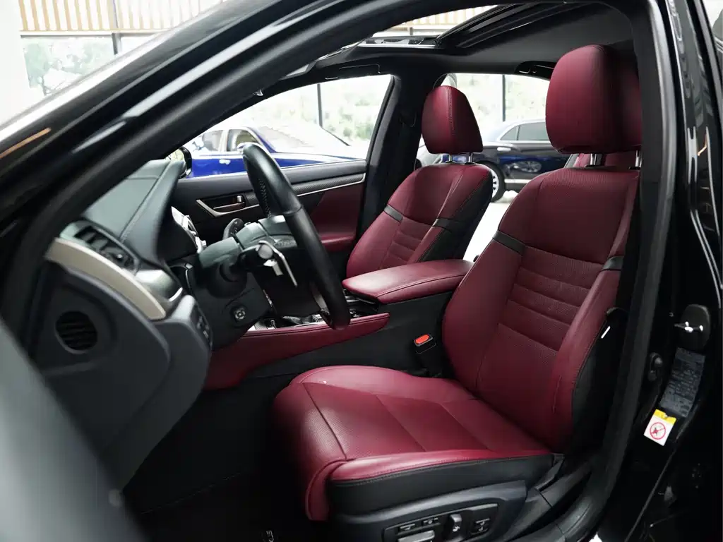 Lexus GS 200 t F SPORT