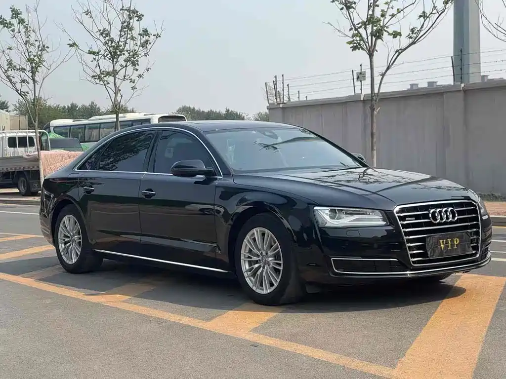 Audi A8 A8 L 45 TFSI quattro Comfort