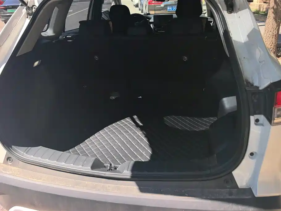 Corolla Cross 2.0 L Smart e-Hybrid Dual Engine Pioneer
