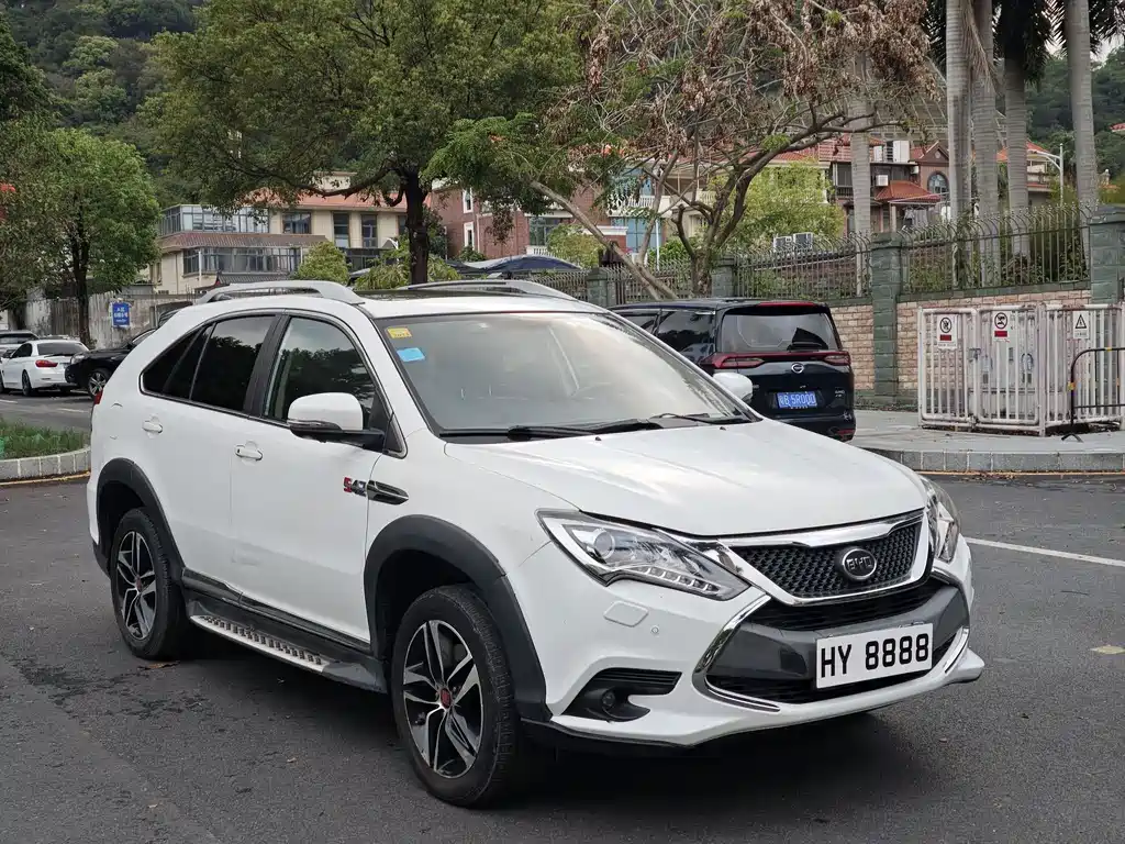 Tang NEV 2.0 T 4 WD Flagship