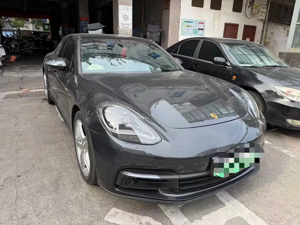 Panamera NEV Panamera 4 E-Hybrid 2.9 T