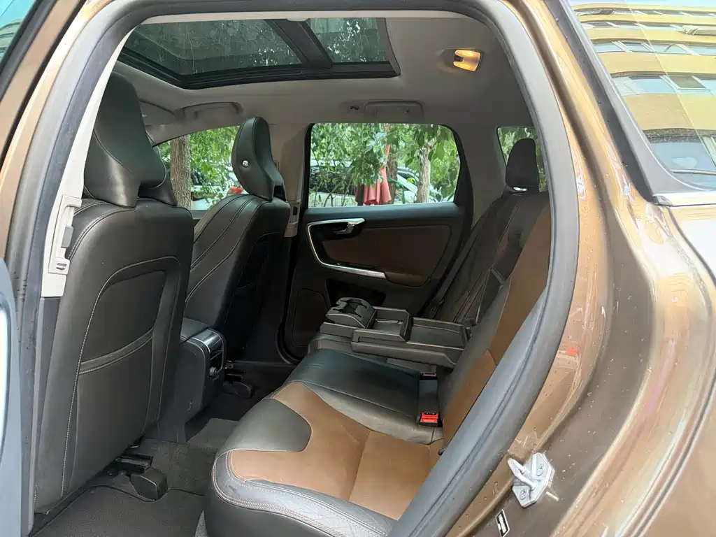 Volvo XC60 T5 AWD Smart Control