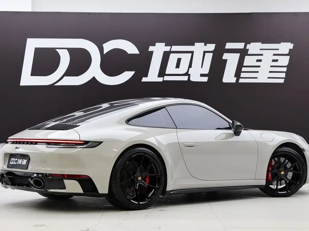 Porsche 911 Carrera 3.0 T