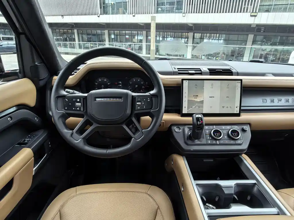 Land Rover Defender 90 3.0 T P400 X-Dynamic HSE