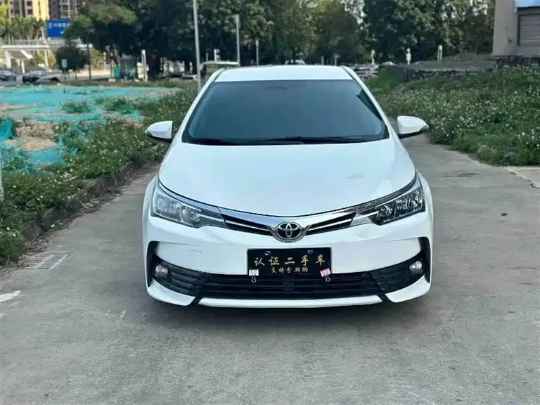 Toyota Corolla Facelift 1.2 T S-CVT GL