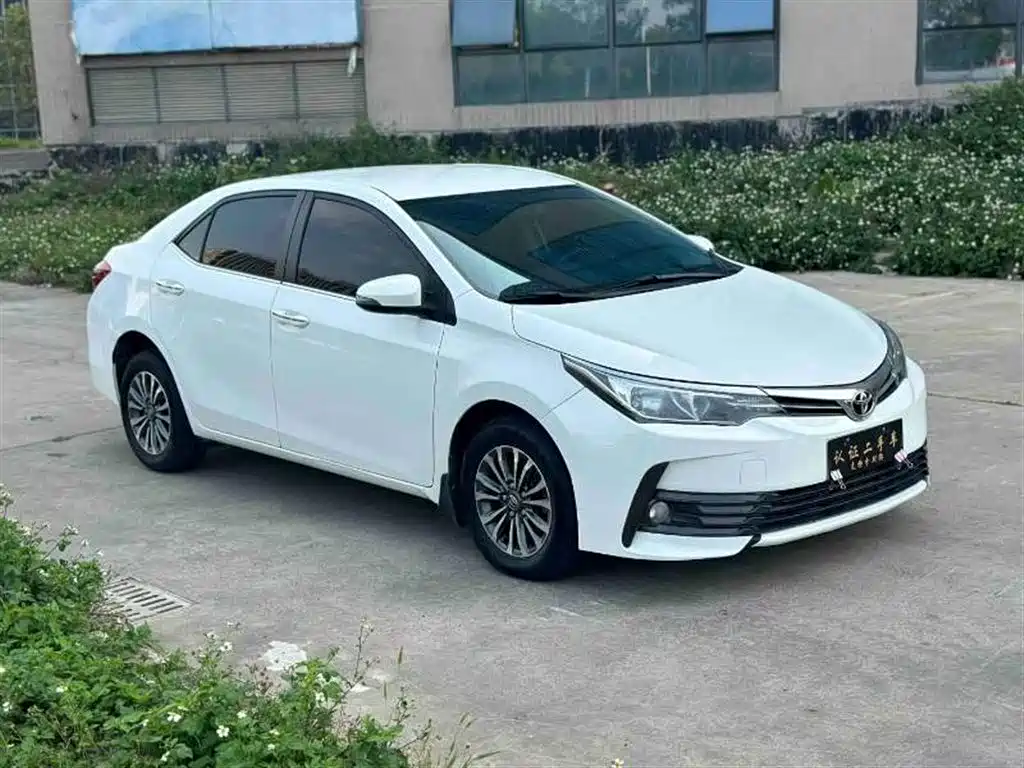Corolla Facelift 1.2 T S-CVT GL