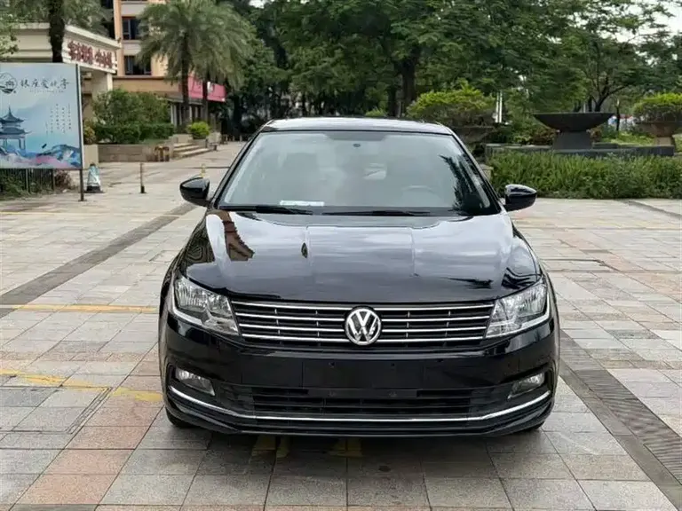 Volkswagen Lavida 1.6 L Auto Comfort