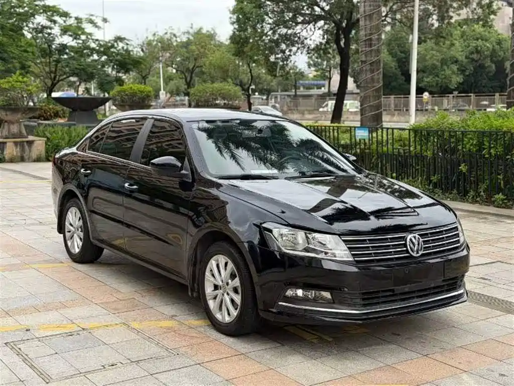 Lavida 1.6 L Auto Comfort