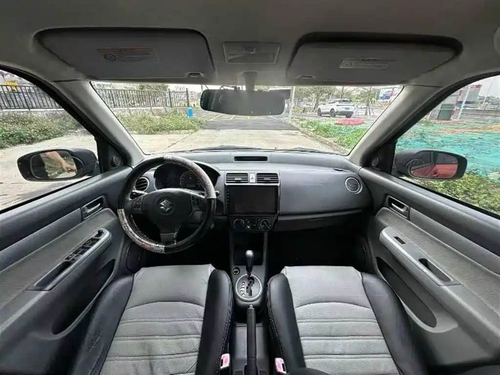 Swift 1.5 L Auto Sport Audio Visual