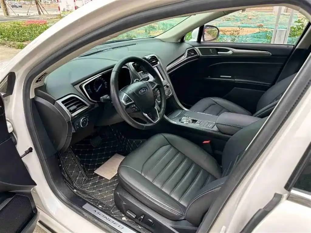 Mondeo EcoBoost 180 Luxury
