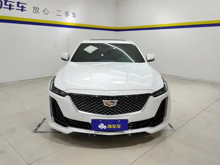 Cadillac CT5 28 T Luxury (Standard)