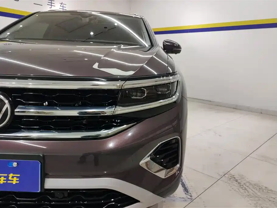Talagon 380 TSI 4 WD Luxury Premium Realm Pro Limited