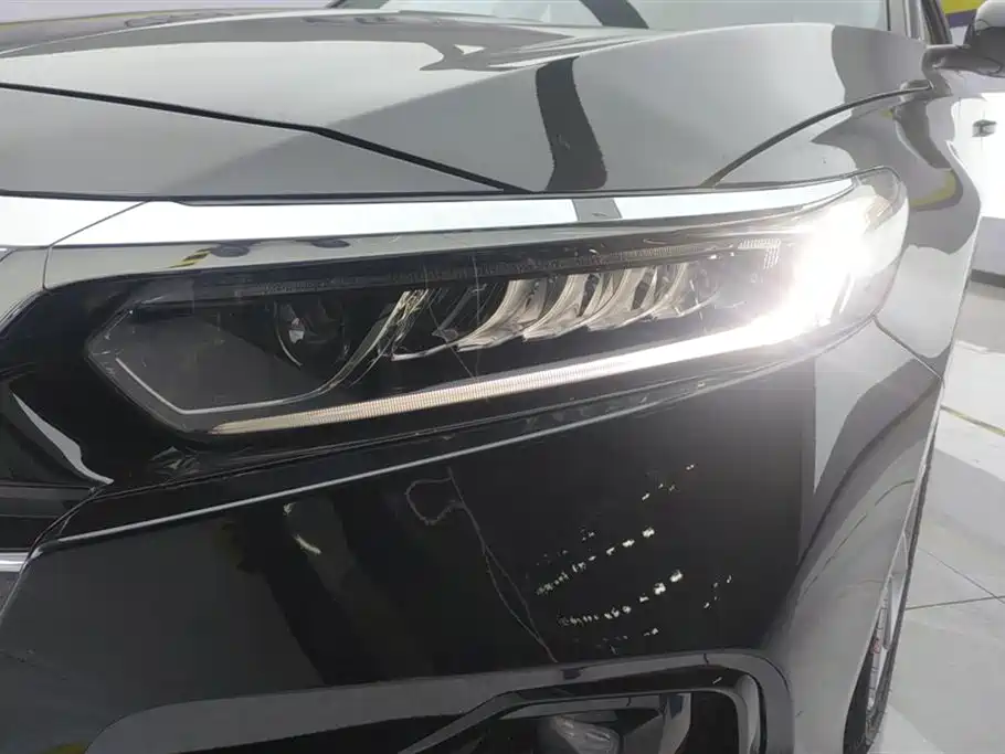 Accord 260 TURBO Luxury