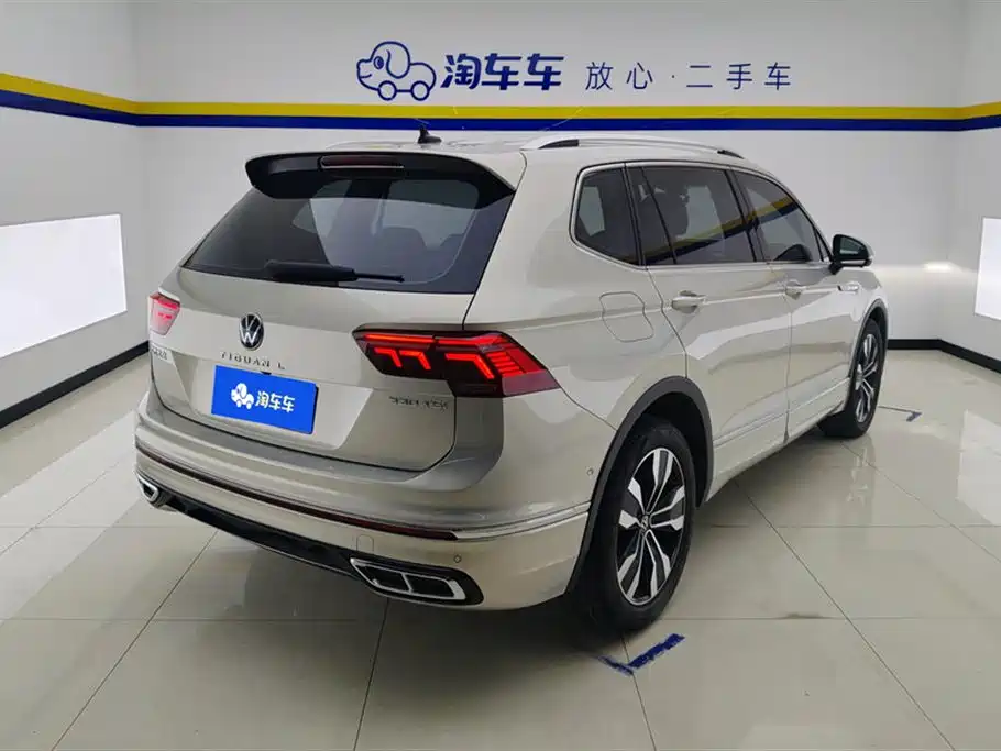 Tiguan L 330 TSI Auto 2 WD R-Line Flagship