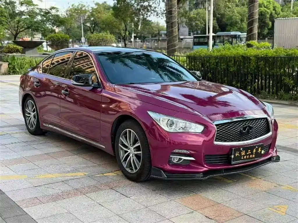 Infiniti Q50 L 2.0 T Comfort