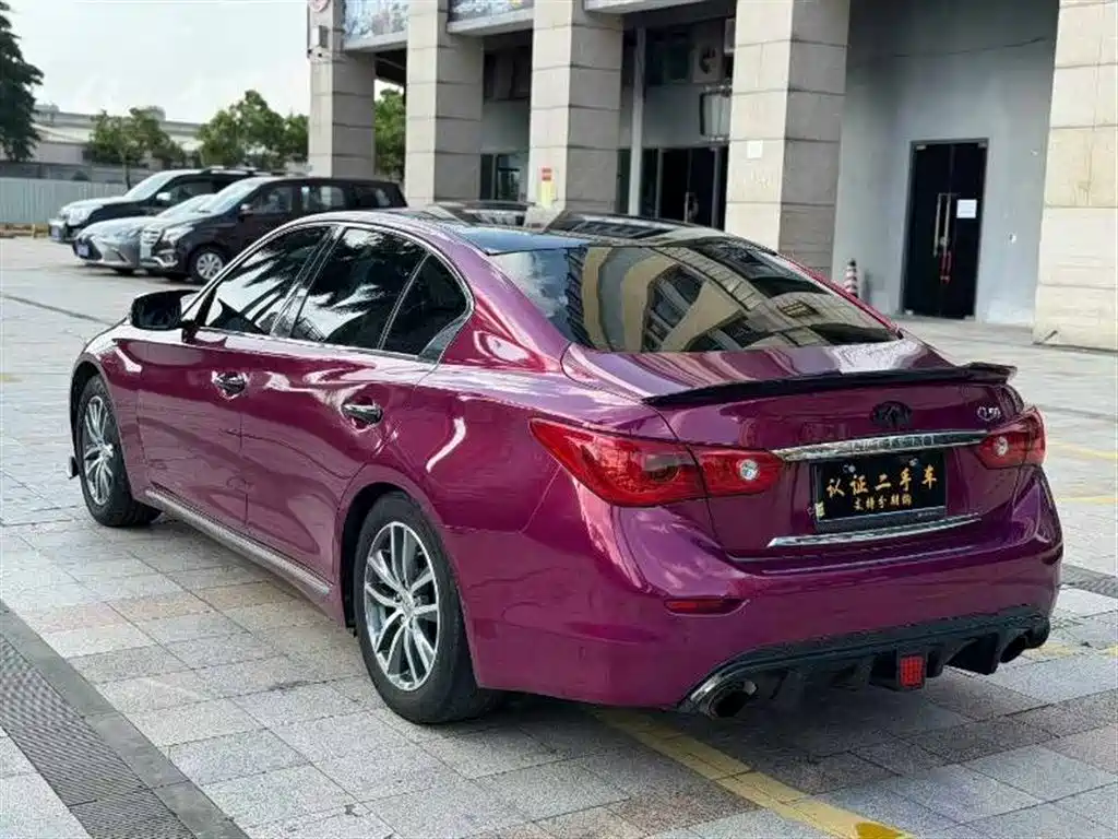 Infiniti Q50 L 2.0 T Comfort