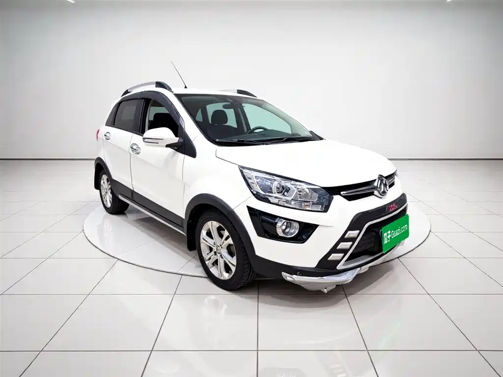 Senova X25 绅宝X25 2015款 1.5 L 手动舒适型