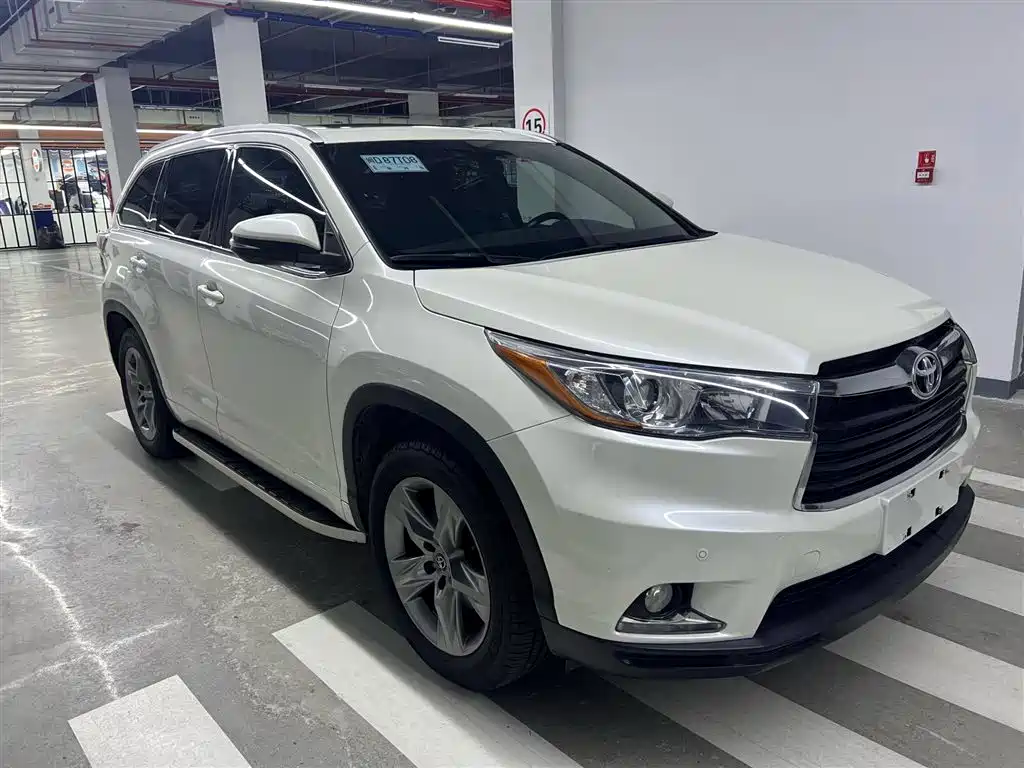 Highlander 2.0 T 2 WD Luxury 7-seat