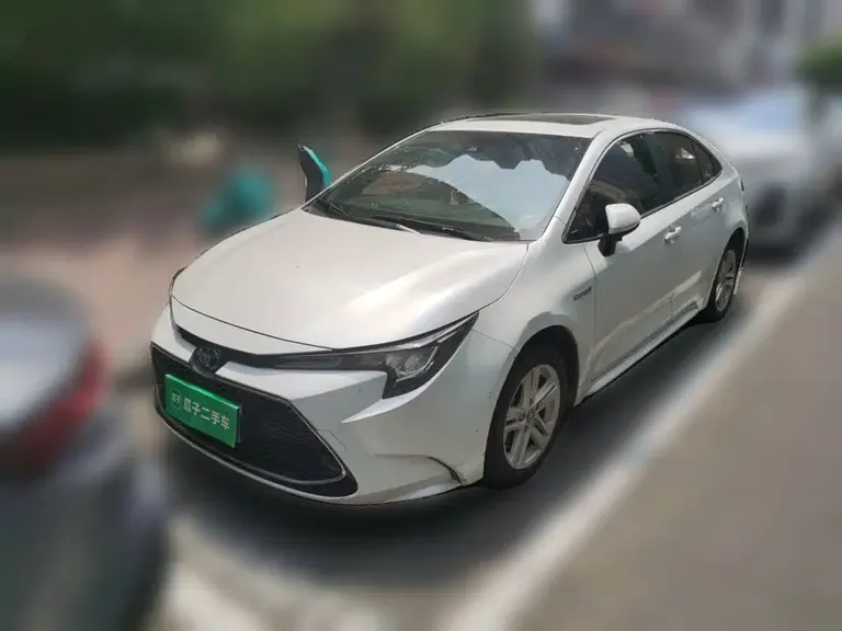 Toyota Levin Dual Engine 1.8 H E-CVT Luxury