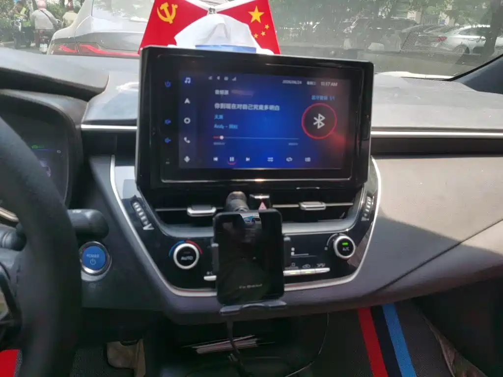Levin Dual Engine 1.8 H E-CVT Luxury