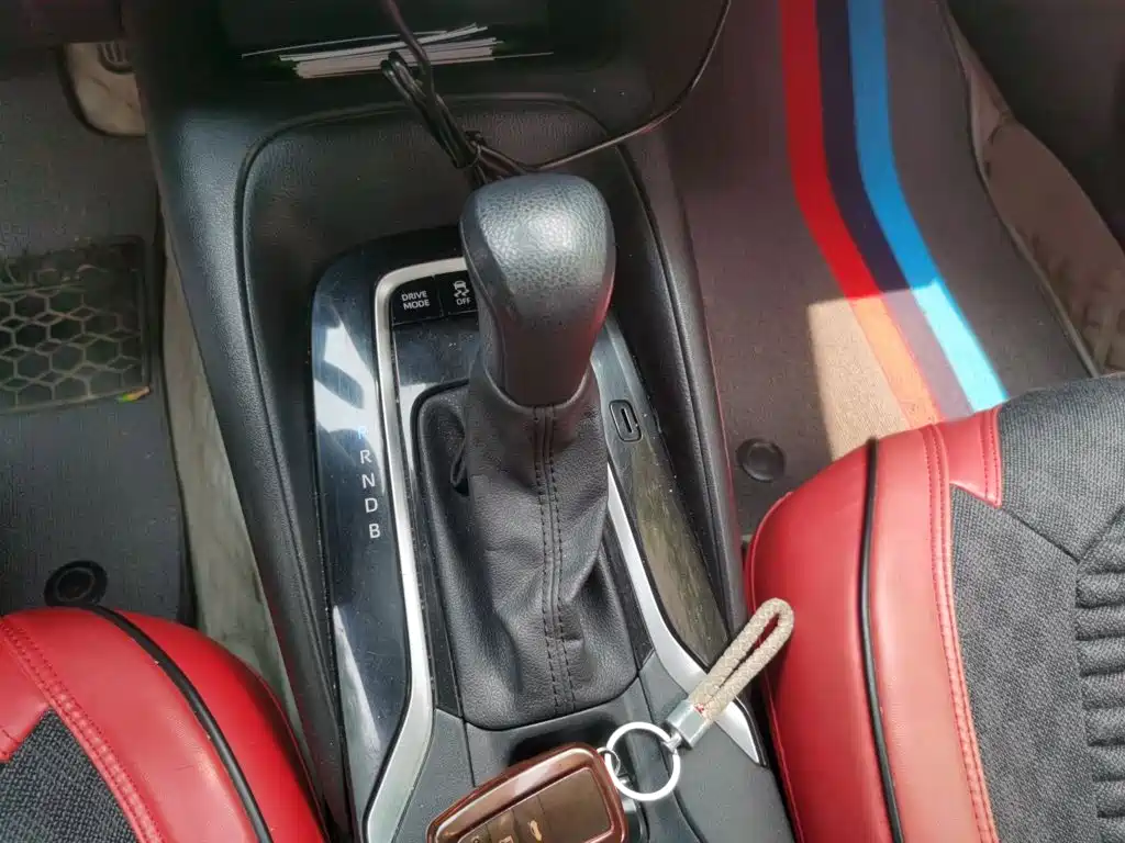 Levin Dual Engine 1.8 H E-CVT Luxury