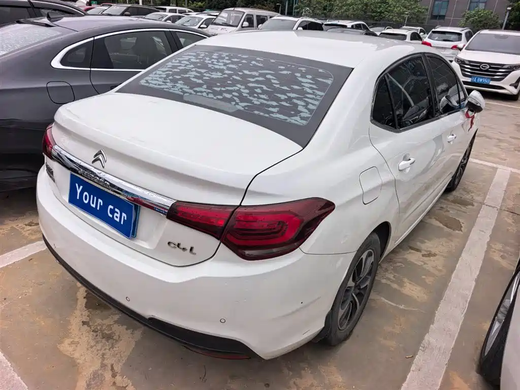 Citroen C4 L 雪铁龙C4 L 2016款 1.2 T 手动领先型