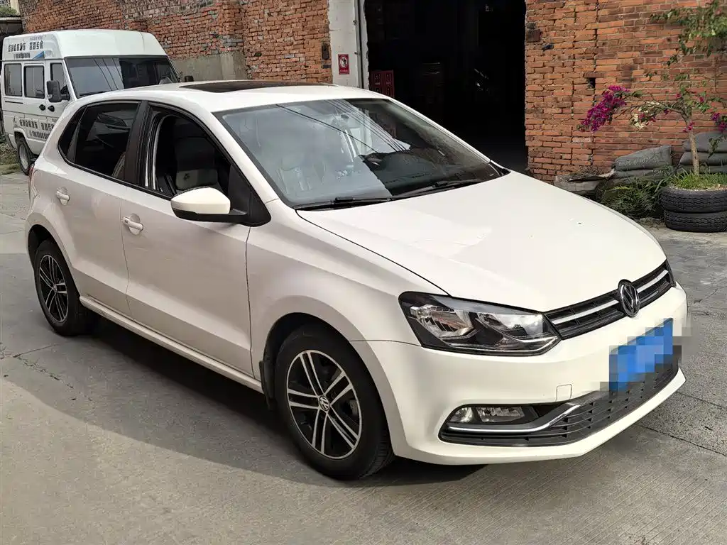 Polo 1.5 L Auto Safe Enjoyment