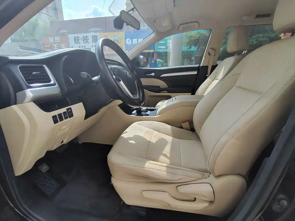 Highlander 2.0 T 4 WD Elite 7-seat