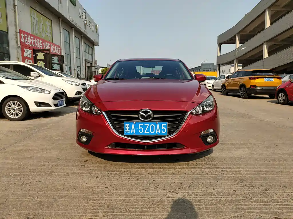 Mazda 3 Axela Sedan 1.5 L Auto Comfort