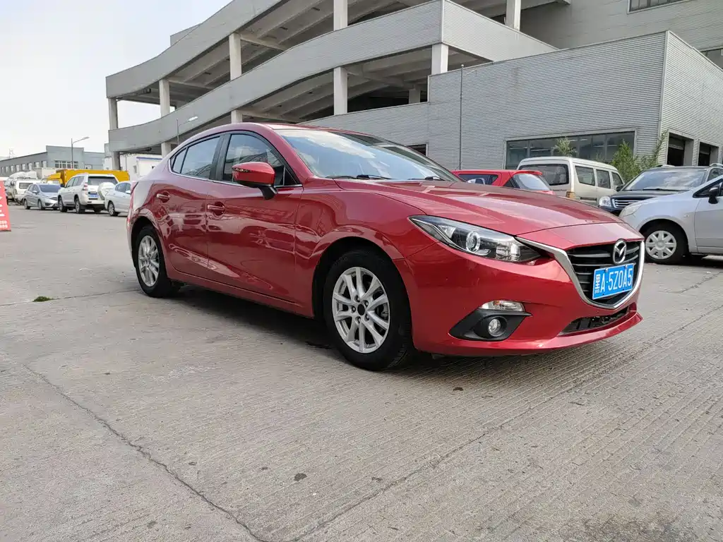 Mazda 3 Axela Sedan 1.5 L Auto Comfort