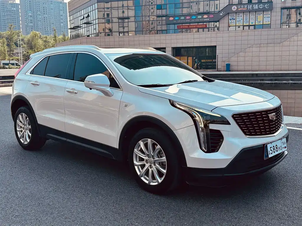 Cadillac XT4 28 T 2 WD Style