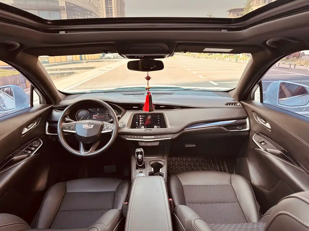 Cadillac XT4 28 T 2 WD Style