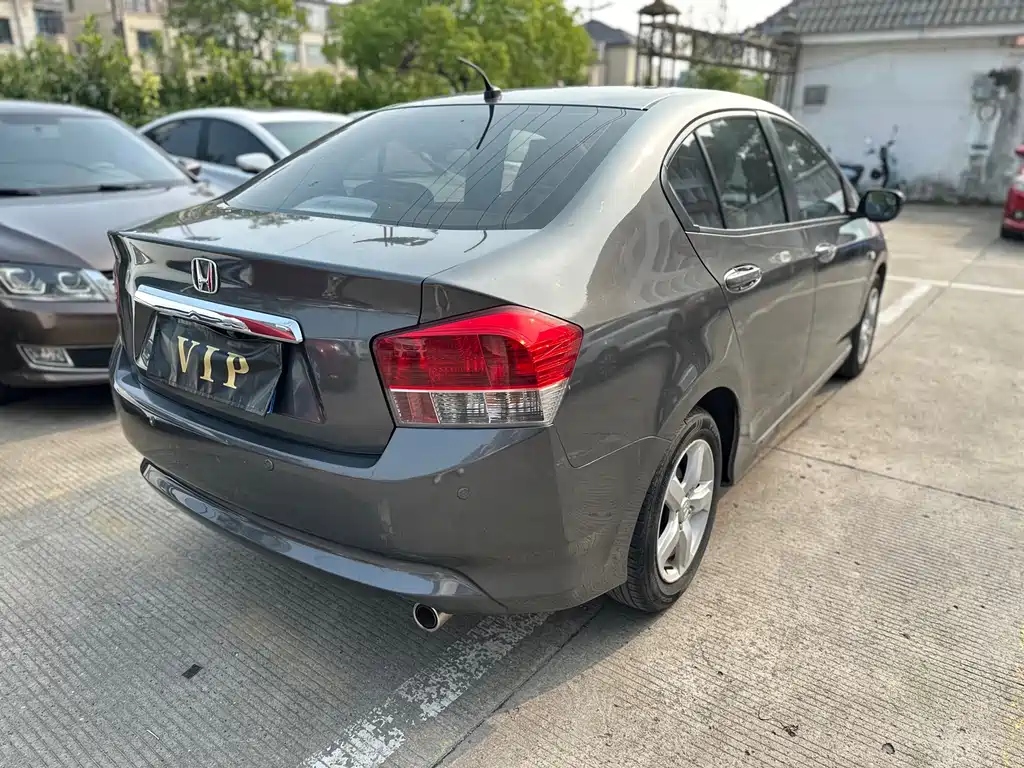 City Classic 1.5 L Auto Elite Taste Premium