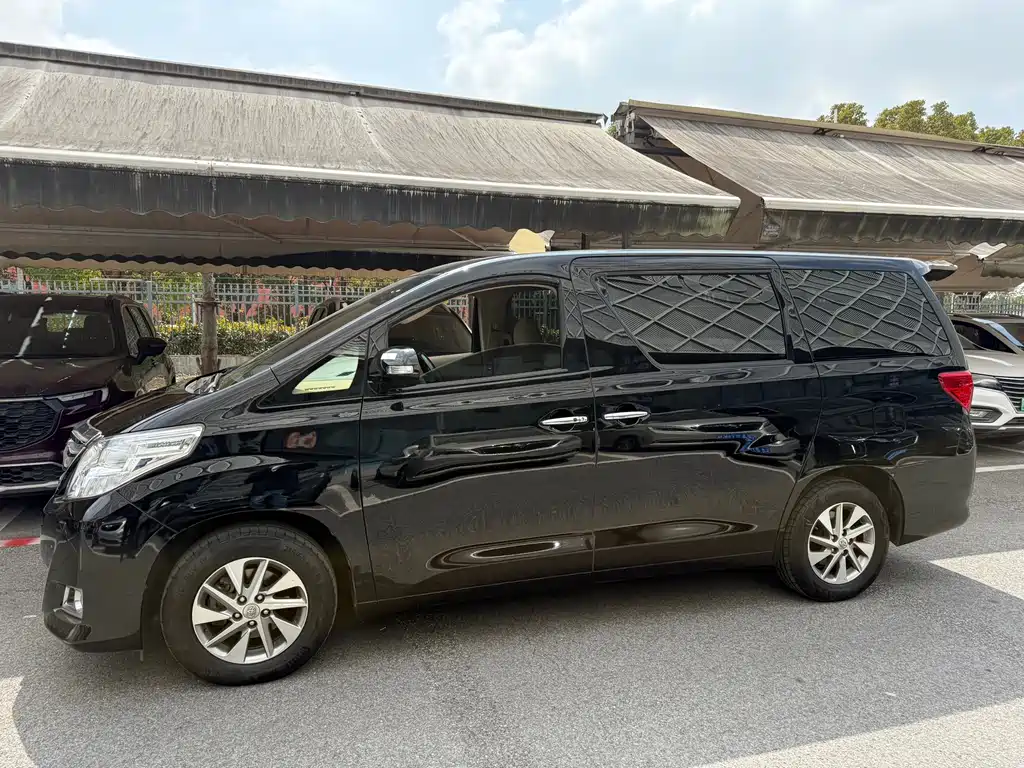 Alphard 3.5 L Luxury