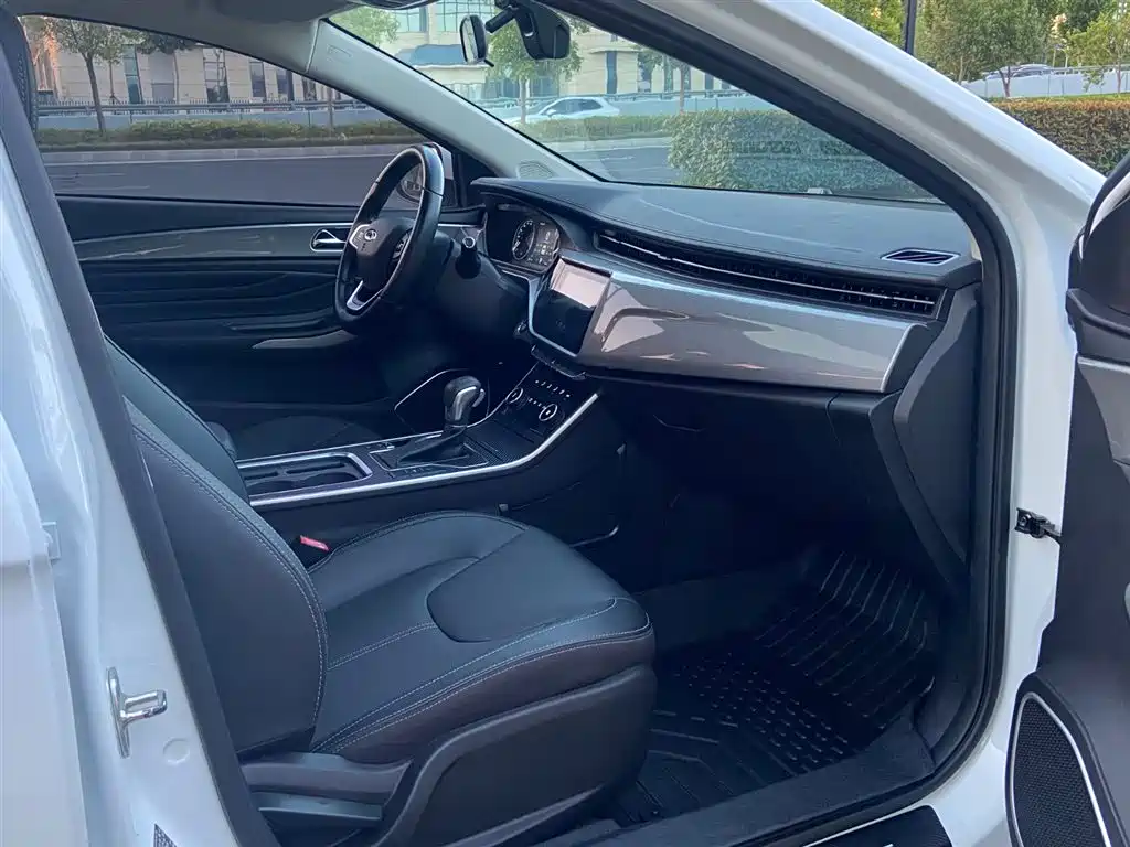 Arrizo 5 PRO 1.5 L CVT Freedom CN-VI
