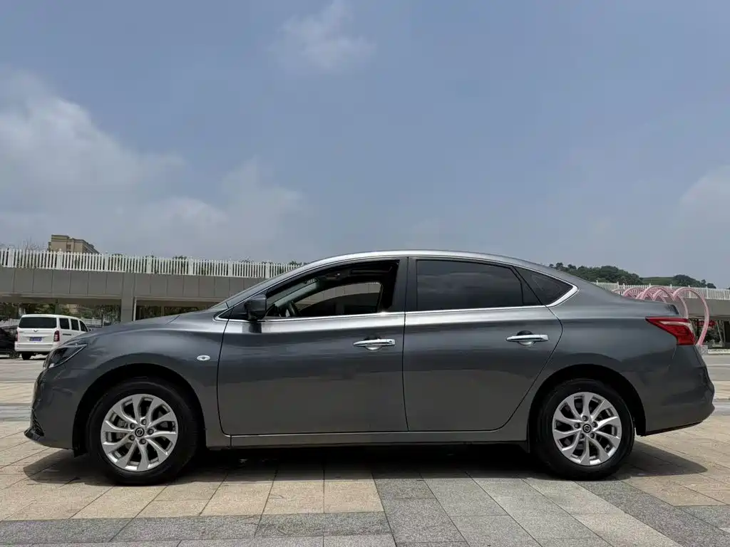 Sylphy Classic 1.6 XL CVT Luxury