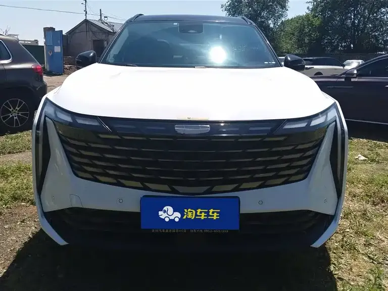 Geely Boyue L 1.5 TD DCT Glory