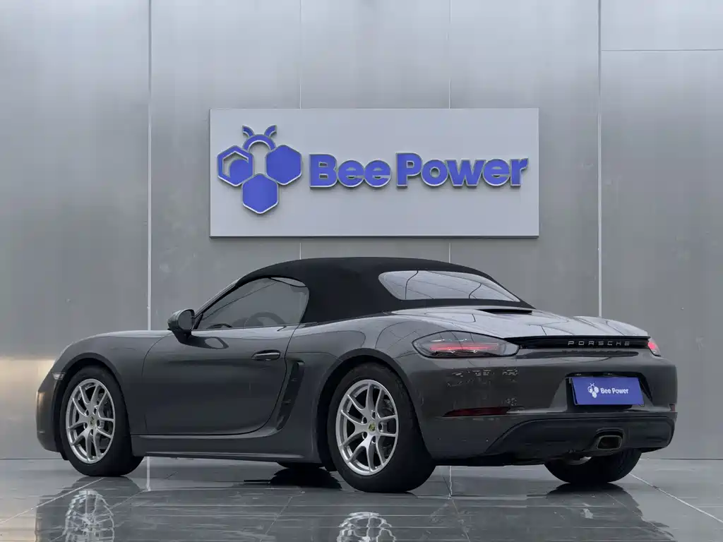 Porsche 718 Boxster 2.0 T