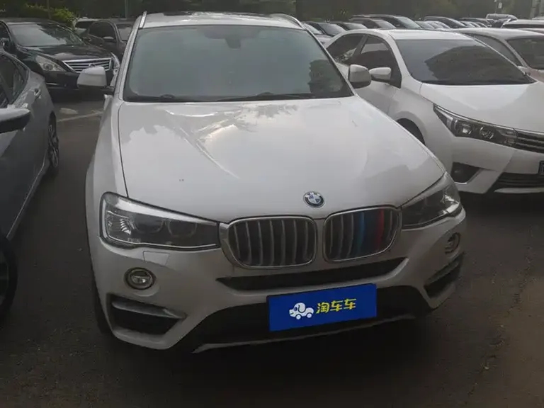 BMW X4 xDrive20 i X Design Package