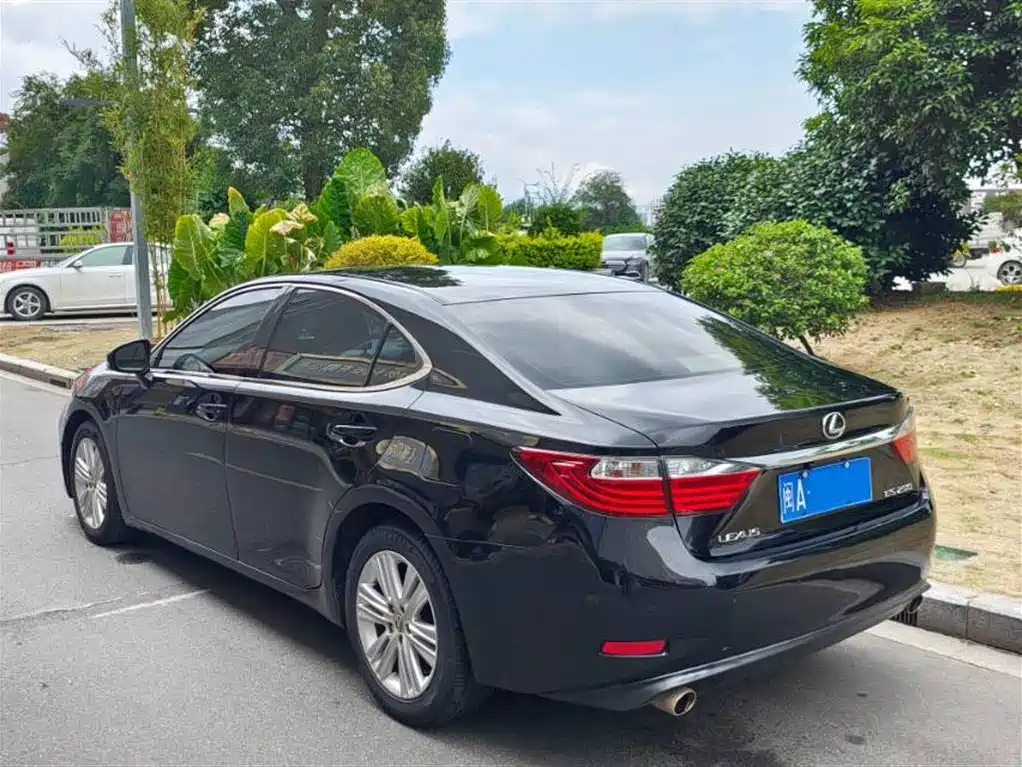 Lexus ES 250 Elite