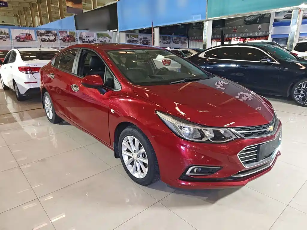 Cruze 320 Auto Pioneer Sunroof